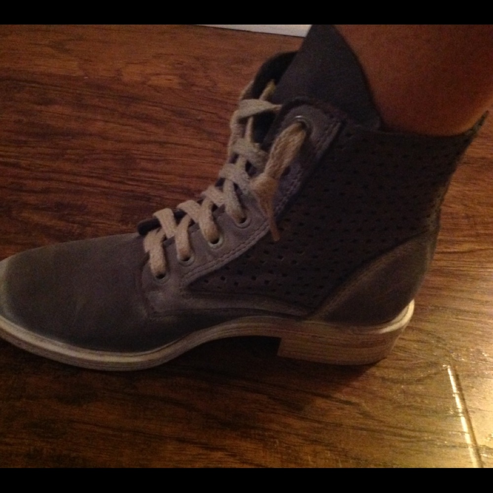 Ankle Boots